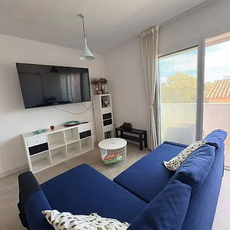 Torregrande Apartment