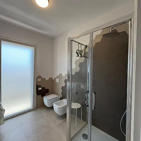 Torregrande Apartment *